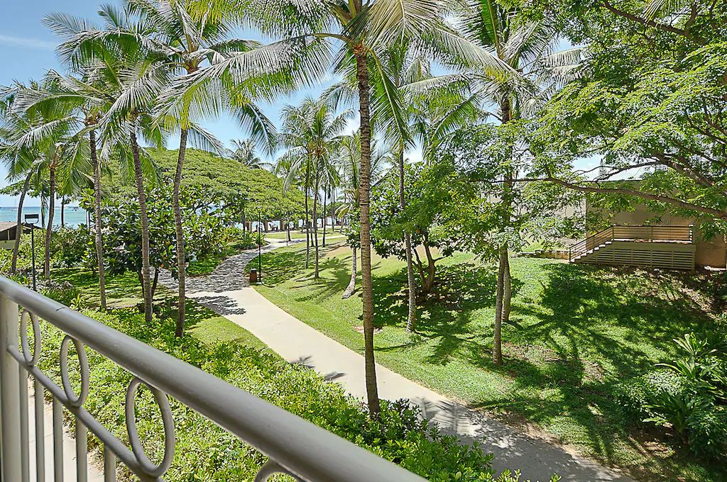 waikiki shore rental